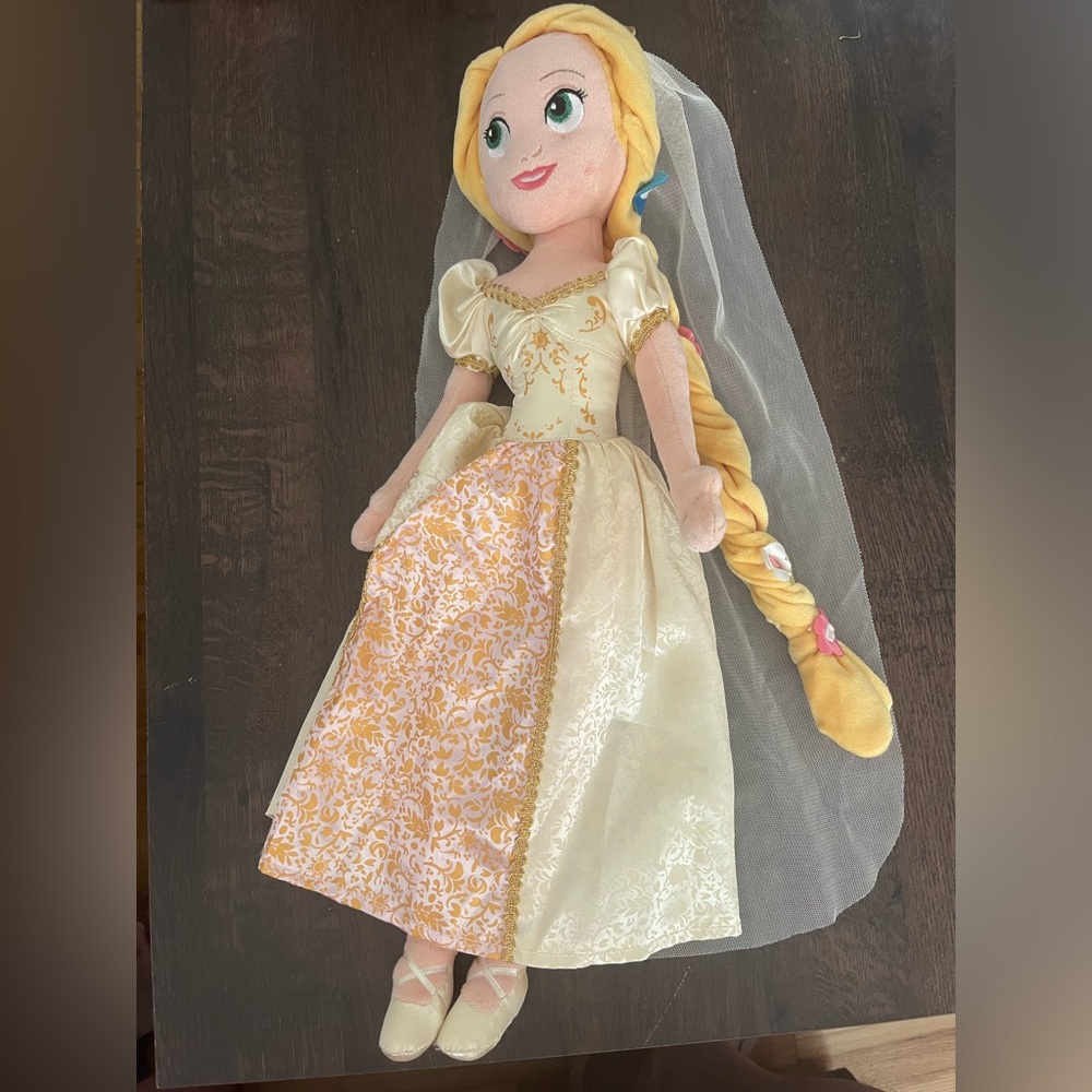 21” wedding Rapunzel plush - Disney